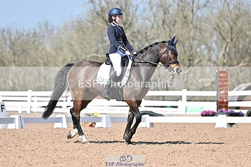 250404-135721-06519 - 110-Annabelle.Wesley-Den.Ostriks.Nio