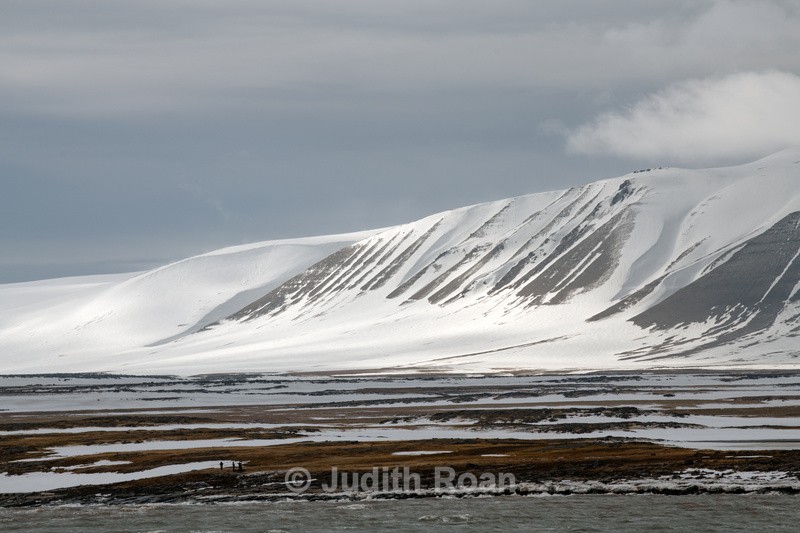 Svalbard Landscape - Svalbard, Norway 2023