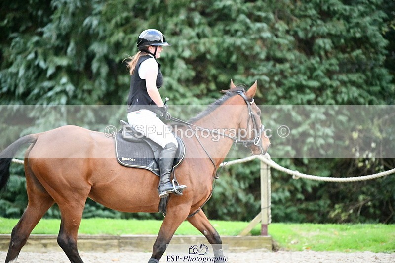 251004A-172459-02415 - Classes 12 & 13 90cm