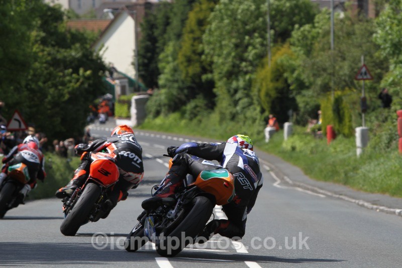 Jamie Hamilton Kawasaki / Stewart Smith Racing. - Bikenation Lightweight TT