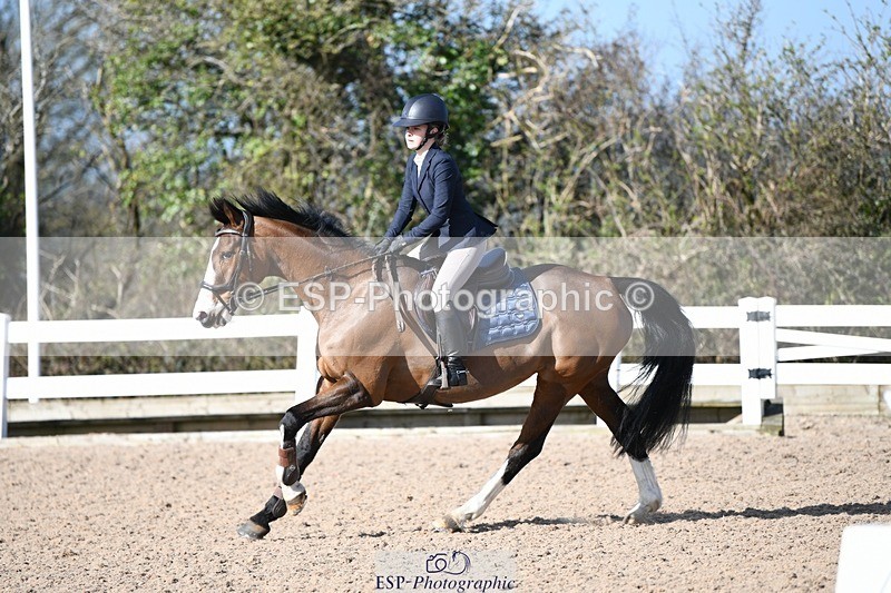 250330-103048-06140 - Cls 32 British Novice and 90cm