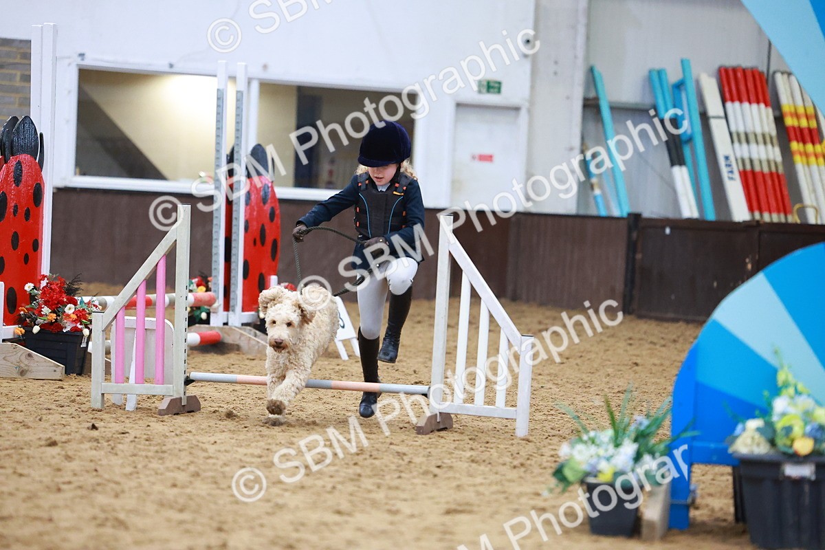 SBM_001588 - Class 3 - Horse & Hound (60cm)