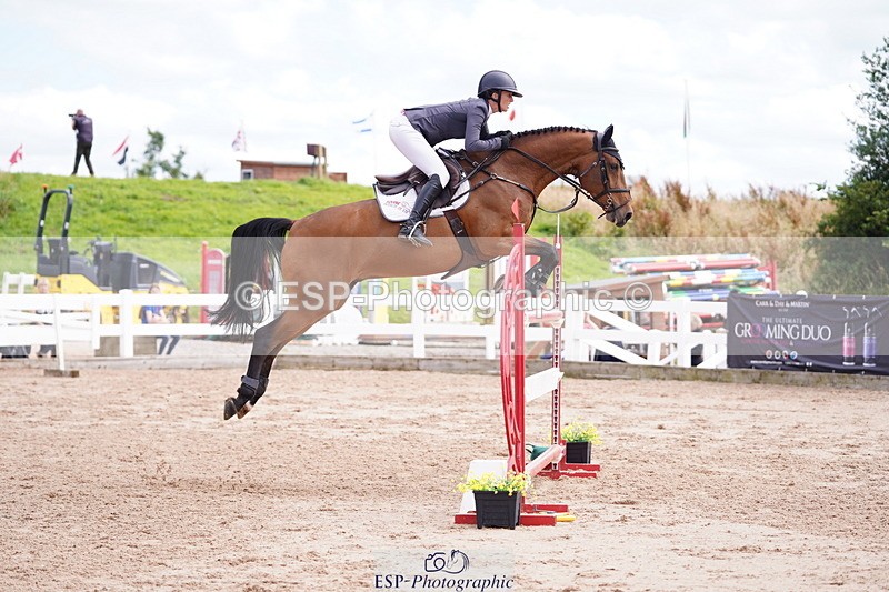 240721A-143252-18686 - Cls 32, YH 6 Yr Olds 1.30m