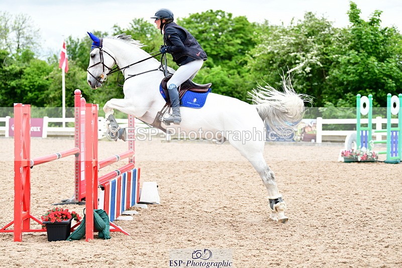 240524A-130103-03334 - Cls 22 95cm National Am Qualifier