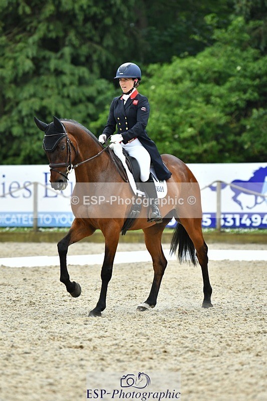 230525-141245-04396 - 419-OUTBACK_II-Laura_Collett-DR