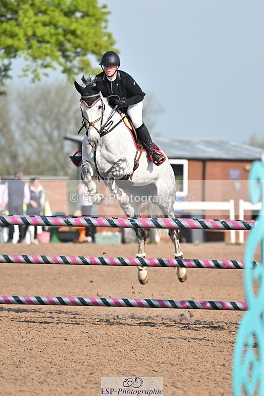 240512A-083600-16432 - Cls 47 Snr 1.20m Open