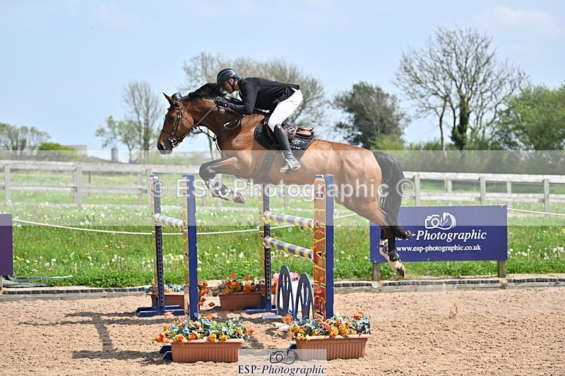 240510A-135717-07330 - Cls 23 Talent Seeker Inc 7yr old 13.15 to 14.10