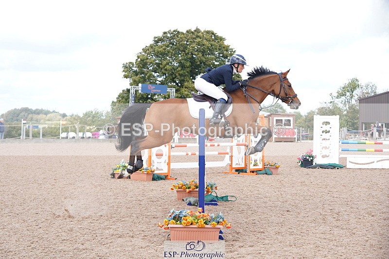 241005A-115514-04643 - SAT Cls 9 Snr Discovery &1m Open