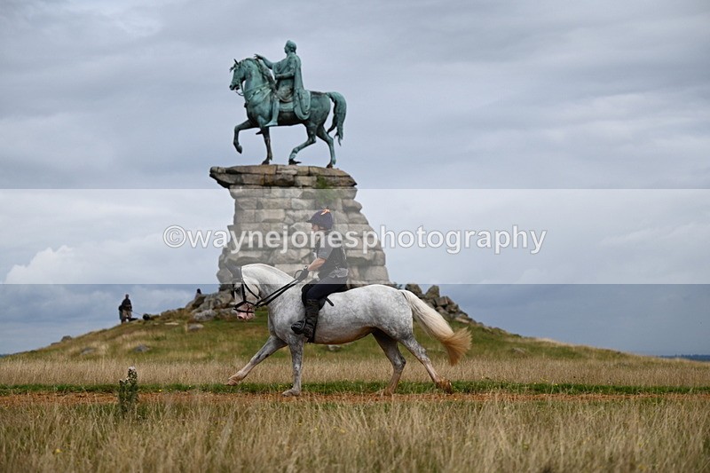 DSC_6017 - Time at Statue 12:17 to 12:44