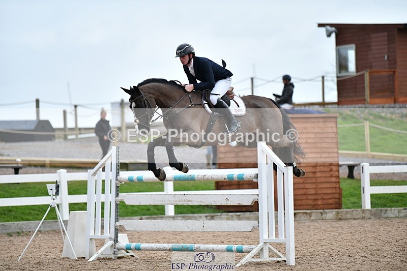240124A-141736-00811 - Cls 5 Foxhunter & 1.20m Open