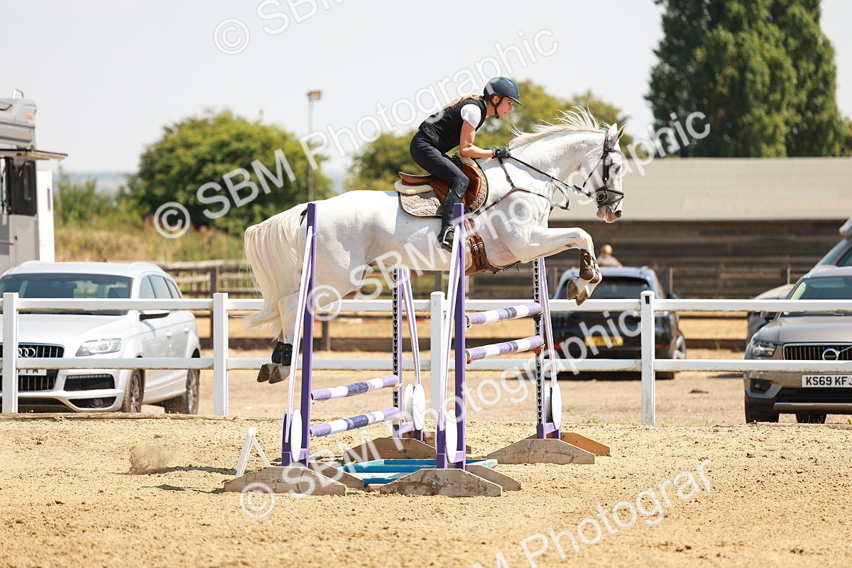SBM_002011 - Class 5 - Senior Foxhunter - 1.20m