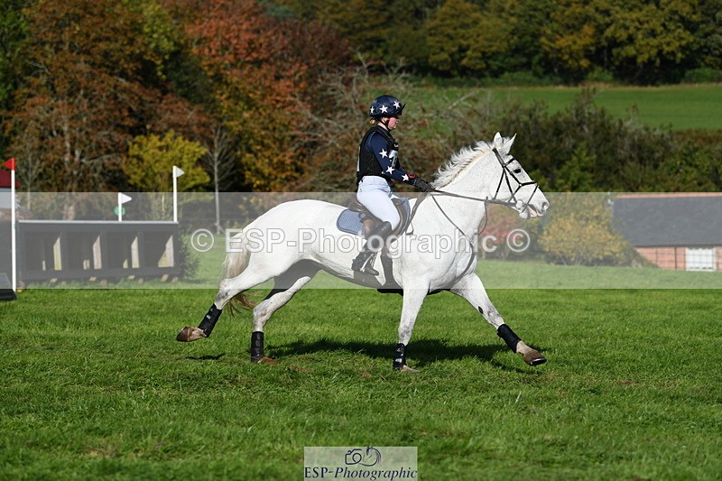 251024A-125917-11823 - B-153-Charlotte.Franck-Steier