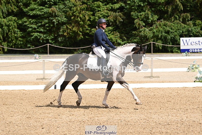 250720A-144531-11929 - 164-Dominique.Kinnaird-Perry-Pallas.Vanquish