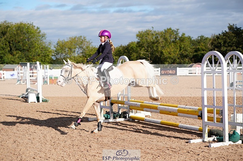 250921-094440-02042 - Cls 18 Clear Round