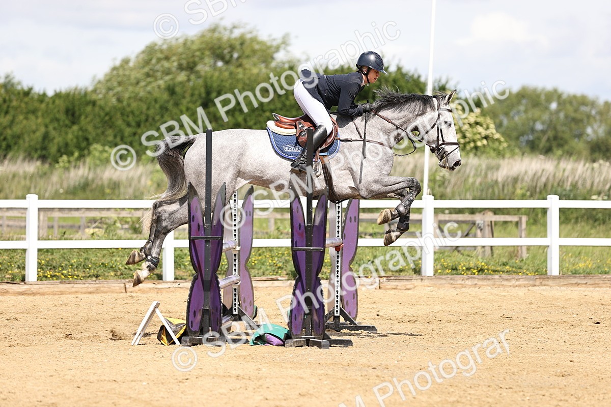 SBM_002310 - Class 9 - Senior British Novice - 90cm