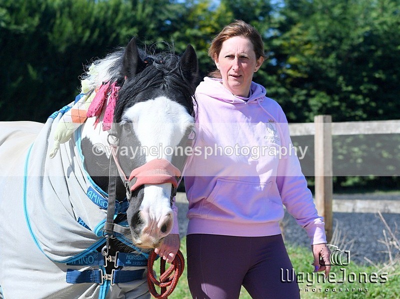 WJ5_1251 - Kelly Harris - Franklin balls, training at Tanners 05-04-25