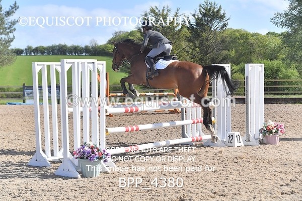 BPP_4380 - CLASS 7 Senior Discovery/ 1m Open