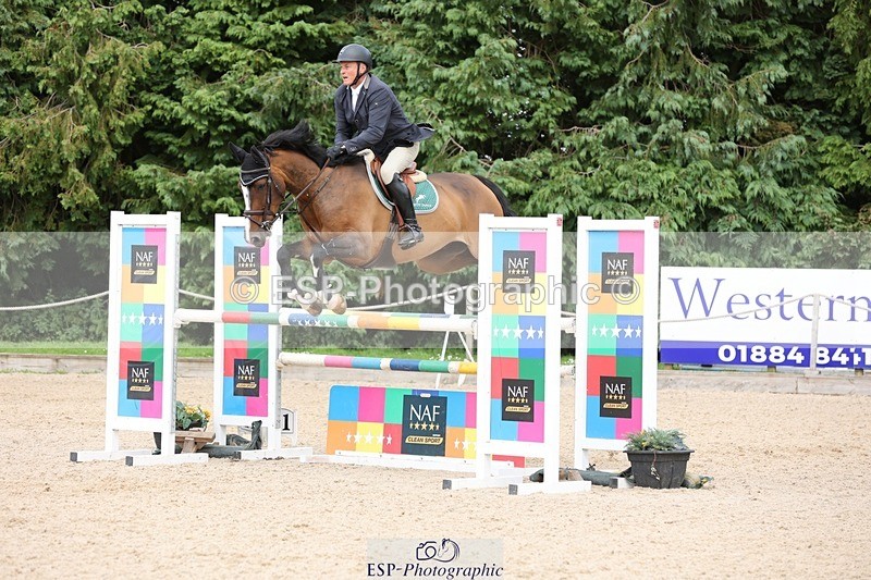 240711-160847-29320 - Cls 124 Foxhunter