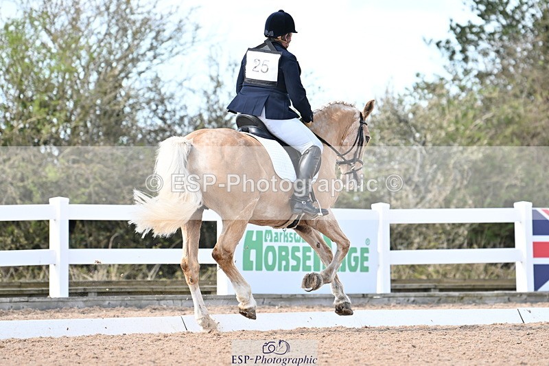 240324A-133838-03444 - Novice 28, 13.00 to 14.00