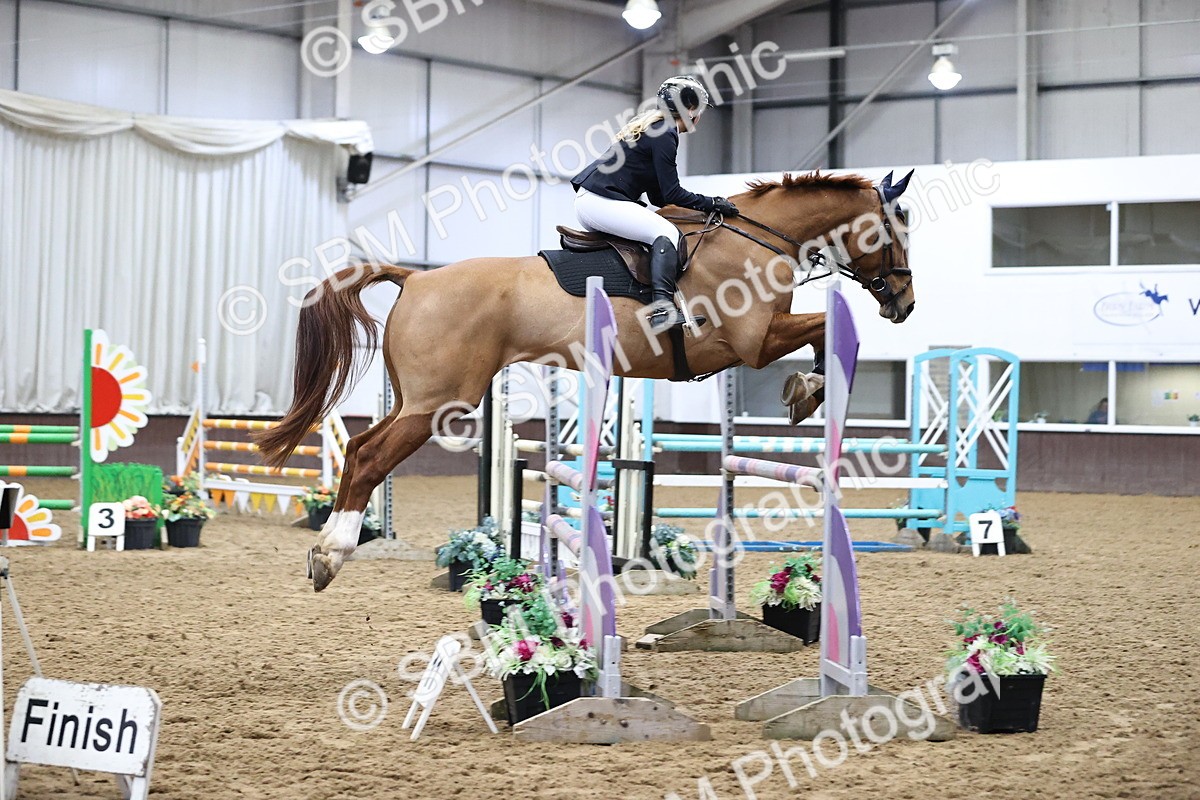 SBM_001679 - Class 4 - Senior Newcomers - 1.10m Open