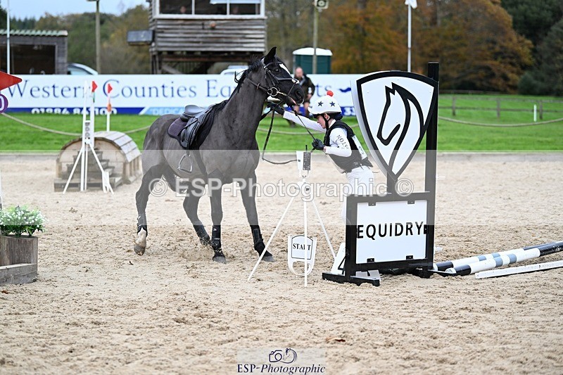 241117-142029-04530 - Cls 3 90-95cm 14.00 to 15.00