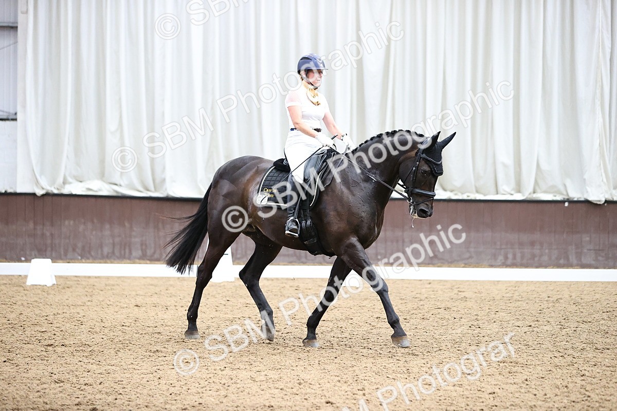 SBM_003049_Novice 4 - 14441634 - Sam