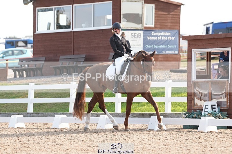 250817-090557-07091 - 121-Daisy.HedgesFelicia.v