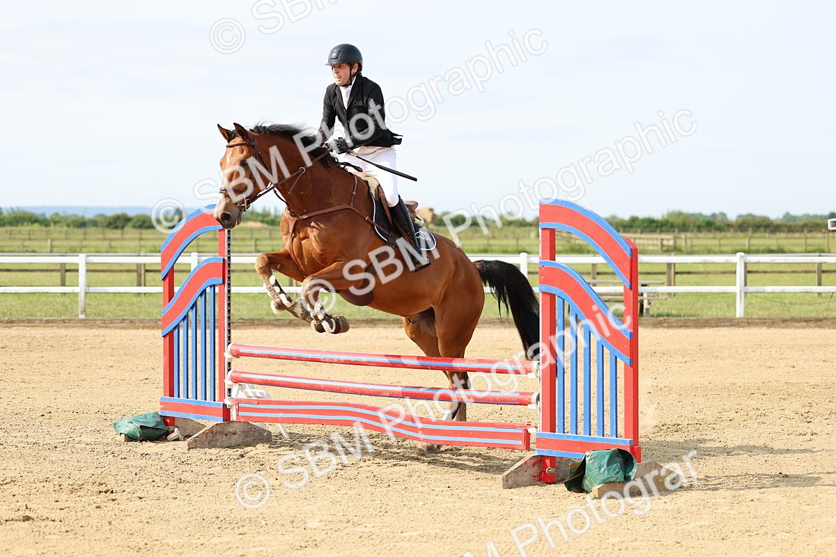 SBM_003837 - Class 15 - Clear Round