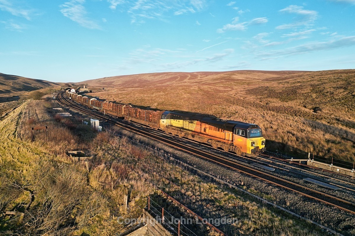 JL - 16.12.25 70817 Carlisle - Chirk, Blea Moor - Latest shots