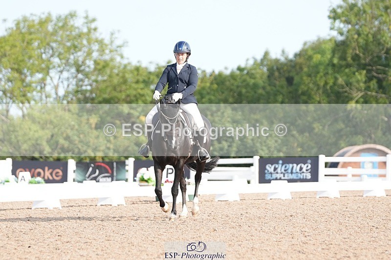 250815-090149-00006 - 004-Amy.CoxPretty.Picture