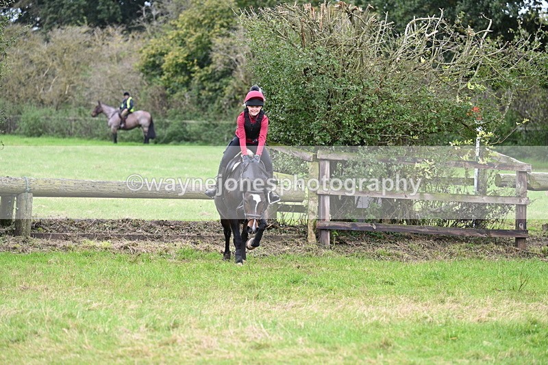 WJ7_1287 - Time at Photographer 12:35 to 13:04