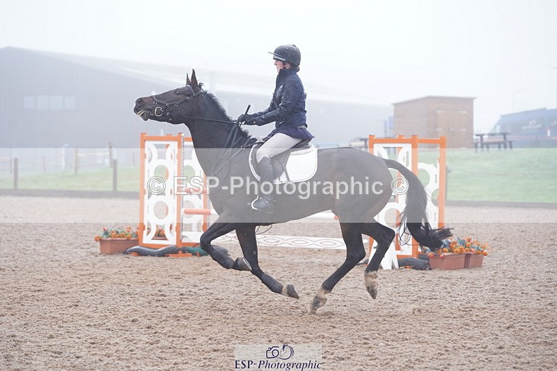 241006A-115144-06653 - Cls 19 Snr 1.05m Open