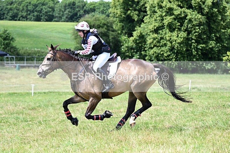 240630X-130334-7647 - 370-Bronwen_Hender-CREEVAGH_DUN
