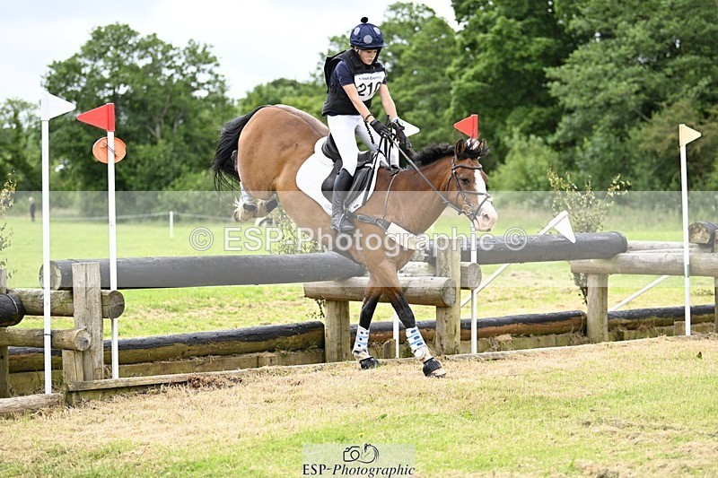 240623-102449-01033 - BE 90 XC 09-35 tro 10-30