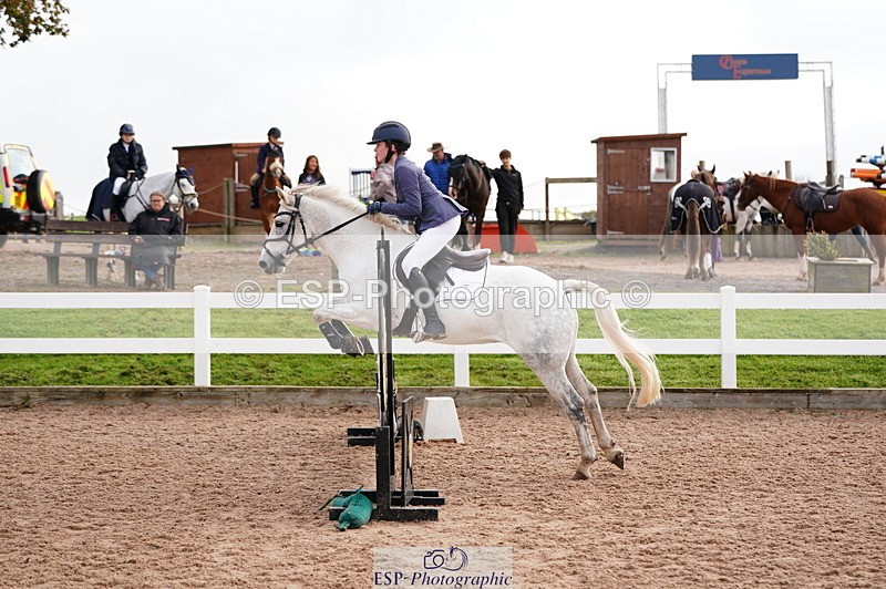241027A-101500-02045 - SUN Cls 4 Pony British Novice and 80cm