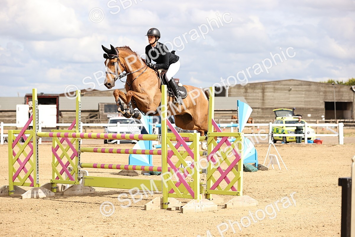 SBM_003514 - Class 13 - Senior Foxhunter - 1.20m