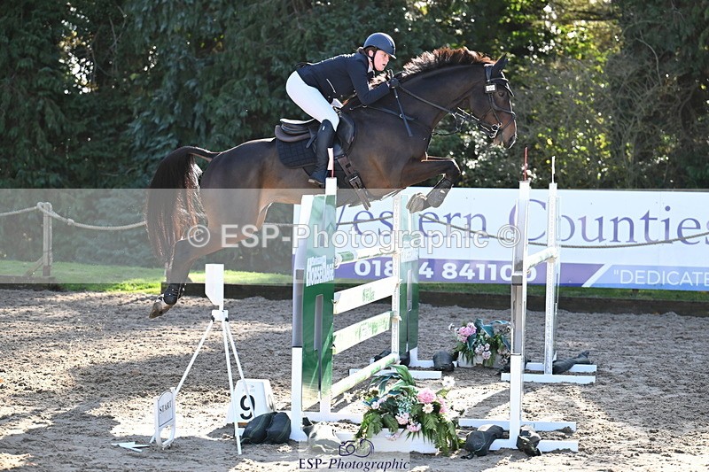 251024A-130651-10592 - C-251-Isabelle.Downes