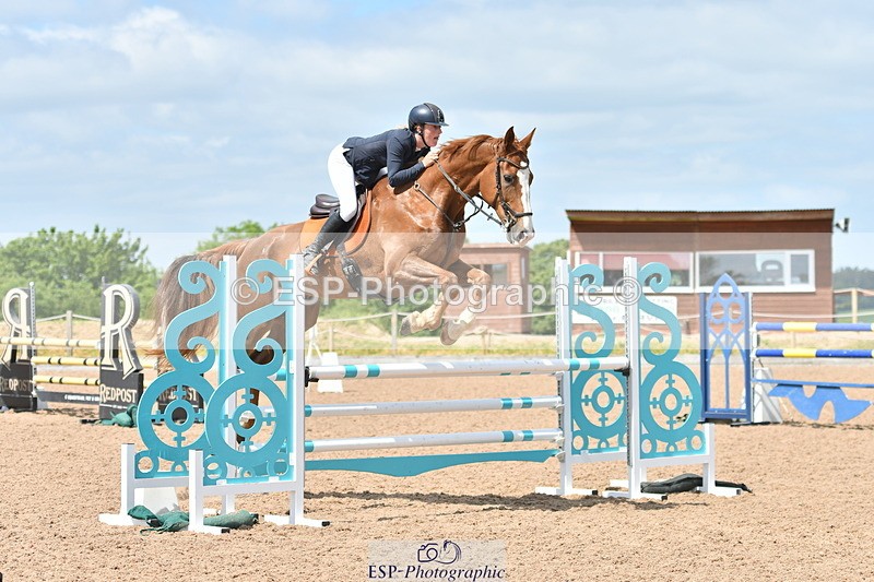 240609A-111837-04501 - Cls 17 Snr 1.05m Open