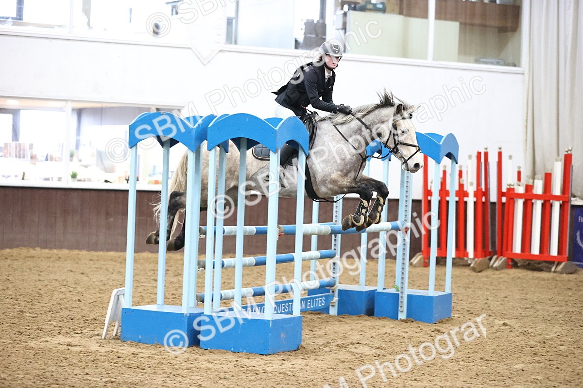 SBM_000737 - Class 4 - Blue Chip Pony Newcomers - 1.00m