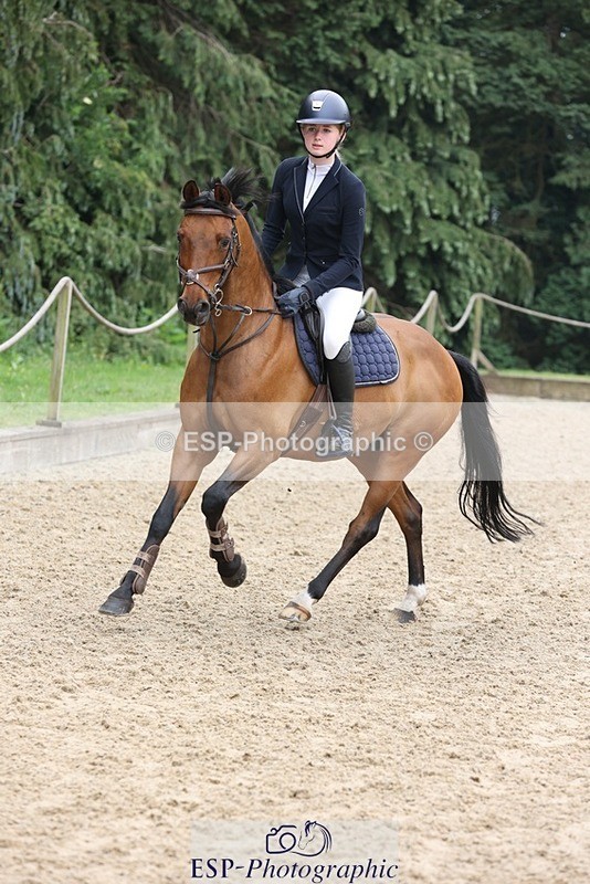 230618-103819-10236 - Cls 19 Pony Intro 1m