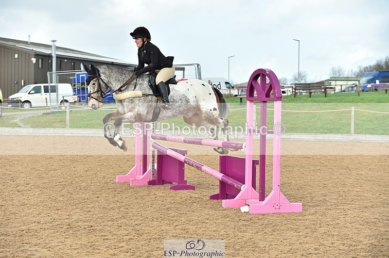 240210A-131014-01325 - Cls 23+24 Club and Schools 1m