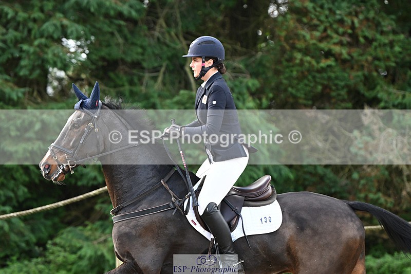 241025-100304-05284 - 130-Imogen.White-BE.TOUCHABLE