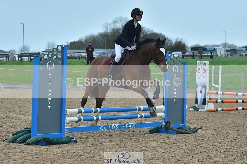 231119A-095100-04446 - Sun Cls 17+18 Club and Schools 70cm