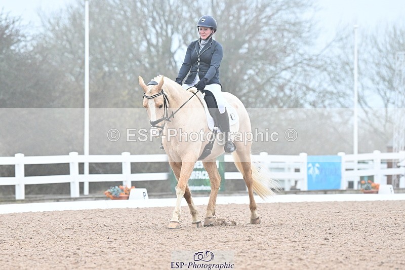 240217A-092217-00358 - 130-Kate.Kerswell-Top.Gun.RB