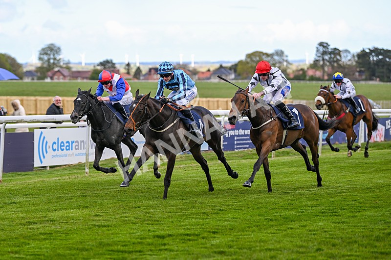 250424-Race 1-Jayvee-8935 - Race 1