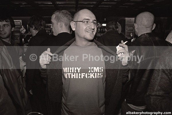 23 bobby-langley - Friends-&-Family @ the-roadhouse 16.12.00