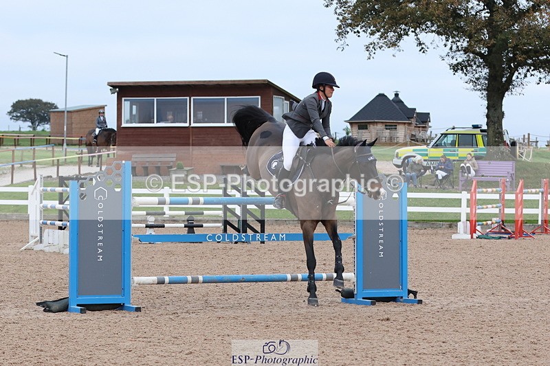241101A-154136-03091 - FRI Cls 7 Blue Chip Grade B&C Jump Off