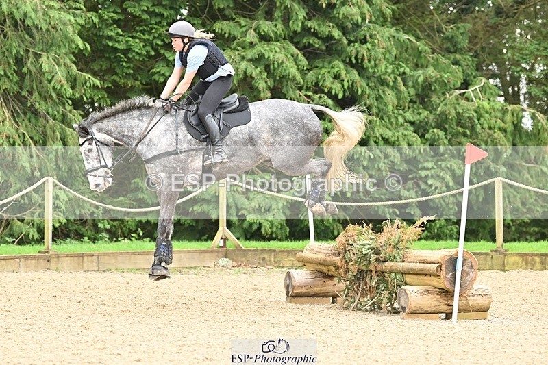 240411-114756-01128 - Group 4 XC