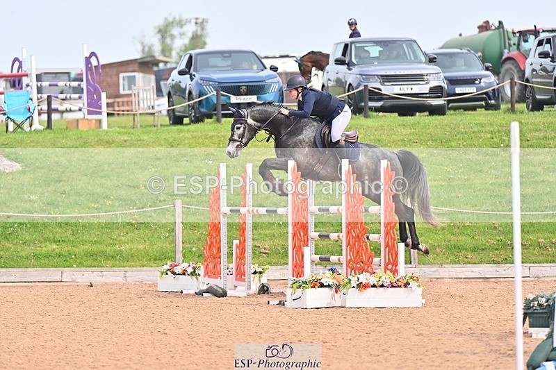 260509-112203-01931 - Cls 26a Snr Foxhunter