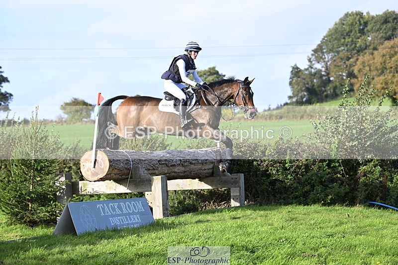 251024A-153043-15021 - C-239-Ellie.Townend